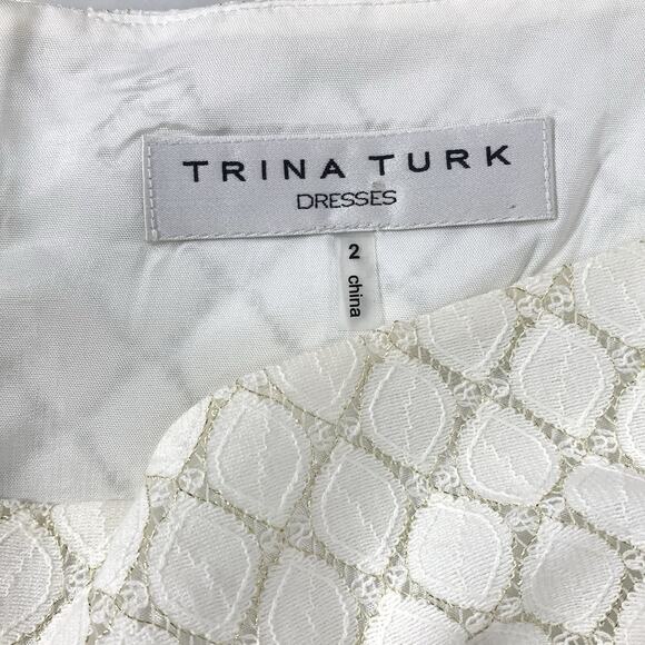 TRINA TURK Lace Dress Size 2 Ivory Mini 3/4 Sleeve Lined Square Neck Bride EUC - Picture 4 of 6